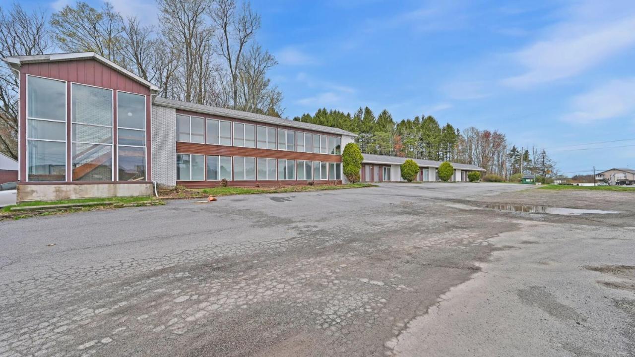 Maplehurst Motel Tunkhannock Esterno foto
