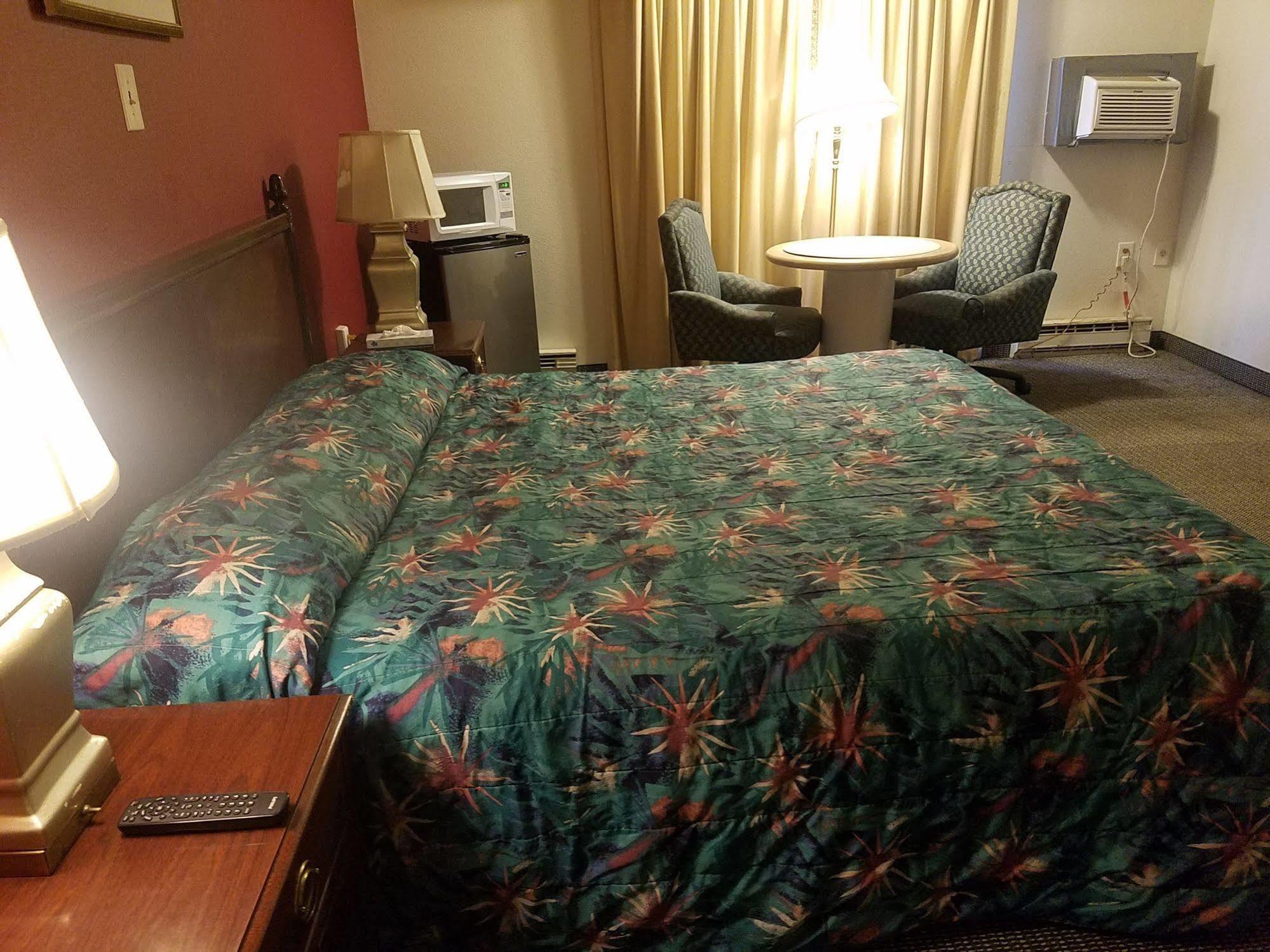 Maplehurst Motel Tunkhannock Esterno foto
