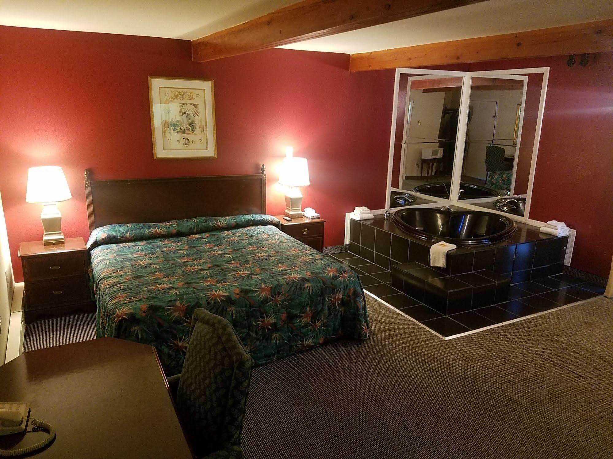 Maplehurst Motel Tunkhannock Esterno foto