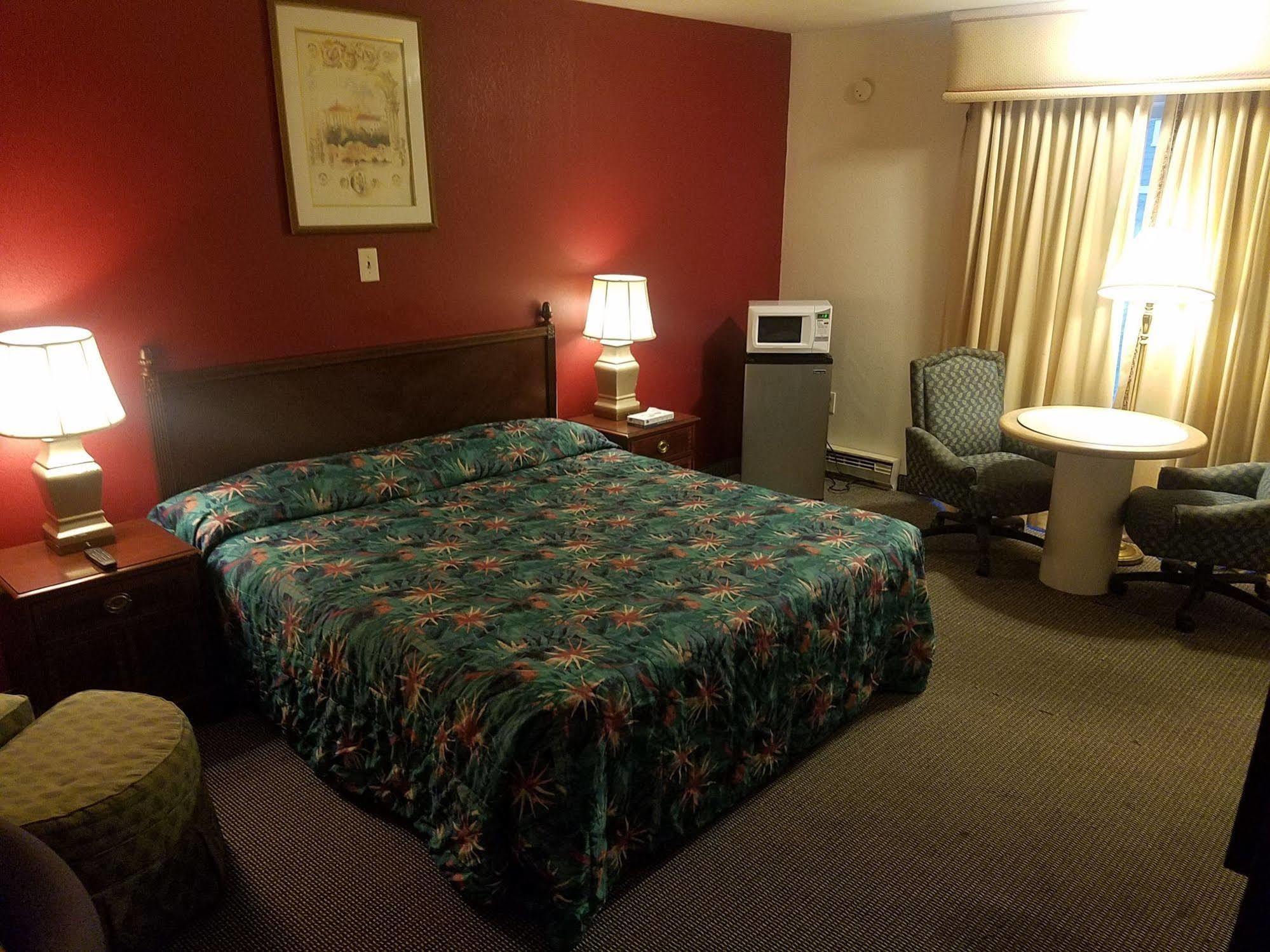 Maplehurst Motel Tunkhannock Esterno foto